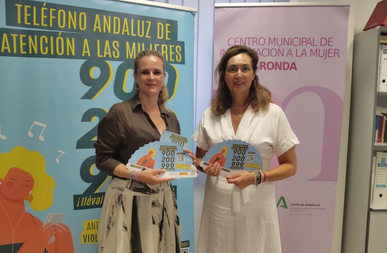 La Junta presenta en Ronda la campaña veraniega de difusión del teléfono 900 200 999, para atender a mujeres víctimas de violencia de género