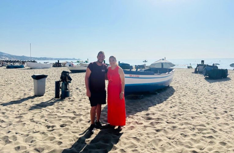 La playa de Los Boliches acoge este viernes 15 de agosto una nueva escenificación de La Tirada del Copo
