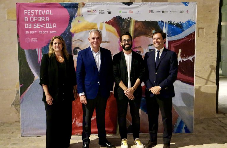 El alcalde Sanz inaugura el I Festival de Ópera de Sevilla con el estreno de ‘Les Enfants Terribles’ — Actualidad