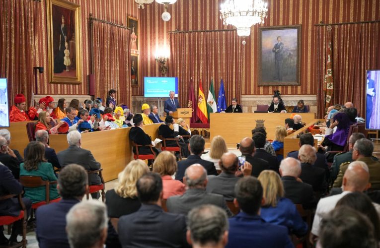 El alcalde Sanz inaugura el curso académico de la Universidad CEU Fernando III y destaca “su consolidación y contribución al talento sevillano”