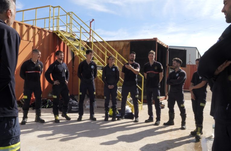 Los Bomberos del Ayuntamiento de Sevilla mejoran su formación y respuesta ante una emergencia — Actualidad