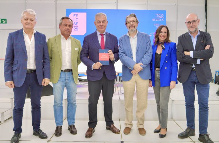 El alcalde de Sevilla asiste a la presentación del libro ‘Sevilla. El pretérito perfecto’ en la Feria del Libro — Actualidad