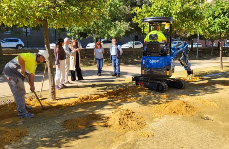 El Gobierno de Sanz inicia las obras del nuevo parque infantil en Los Bermejales, de más de 1300 m², dentro de un proyecto de 1,1 millones que incluye otro espacio singular en Sevilla Este