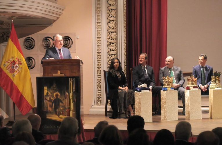 El alcalde felicita a los tres Reyes Magos de Sevilla de 2026 y recuerda “el compromiso sin fisuras de este Ayuntamiento con el Ateneo para seguir haciendo cada vez más grande la mejor cabalgata del mundo”