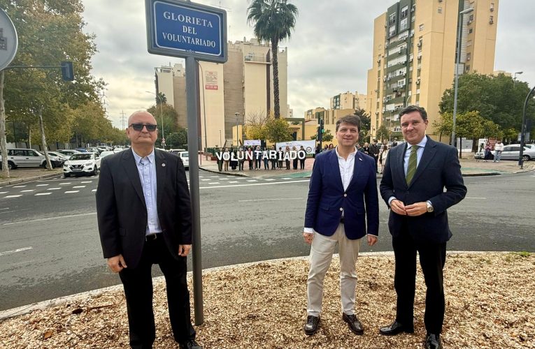 El Ayuntamiento inaugura la ‘Glorieta del Voluntariado’ en el distrito Norte, dedicada a la labor altruista de las más de 600 entidades sevillanas