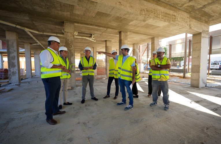 El Gobierno de Sanz saca a la venta ocho parcelas para la construcción de 1637 viviendas, de las que más de 1400 serán de protección oficial