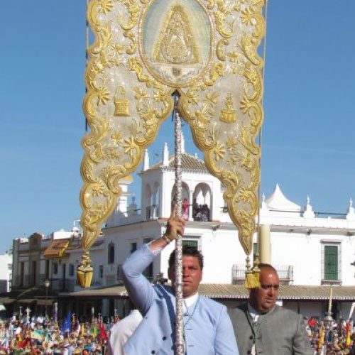 El Jubileo del Traslado prolongará la estancia del Simpecado de la Matriz en Roma