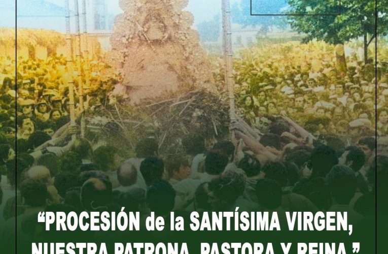 Reunión de la procesión de la Virgen