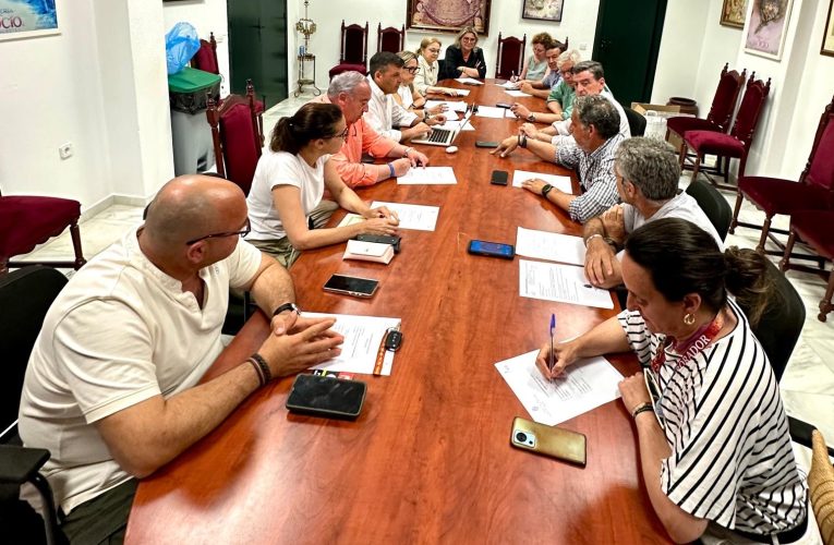 Cabildo de oficiales en El Rocío