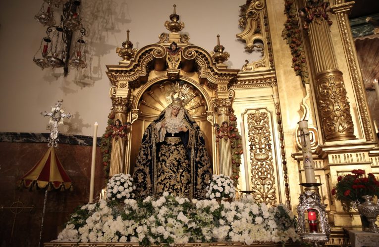 Ofrenda floral a la Santísima Virgen del Mayor Dolor y Traspaso | Hermandad del Gran Poder