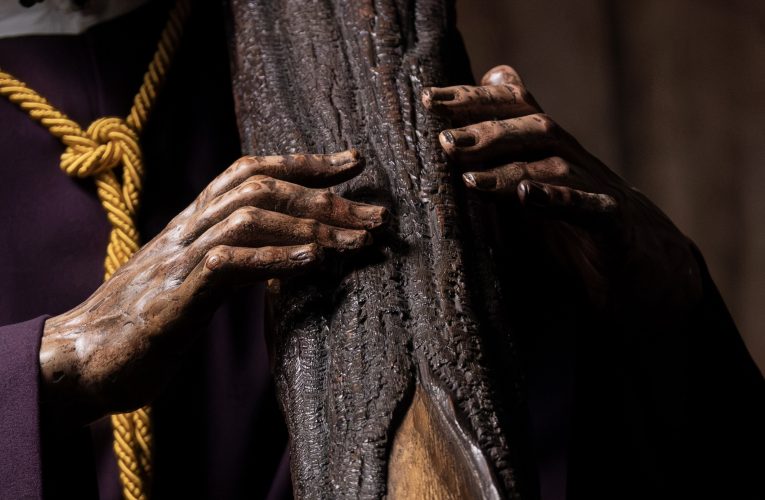Este miércoles, 20 de mayo, a las 20:30 h, Santa Misa de Réquiem por nuestros hermanos fallecidos | Hermandad del Gran Poder