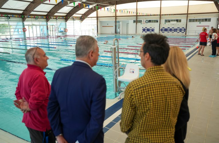 El Ayuntamiento invierte un millón de euros en la climatización de la piscina cubierta del C. D. Alcosa — Actualidad