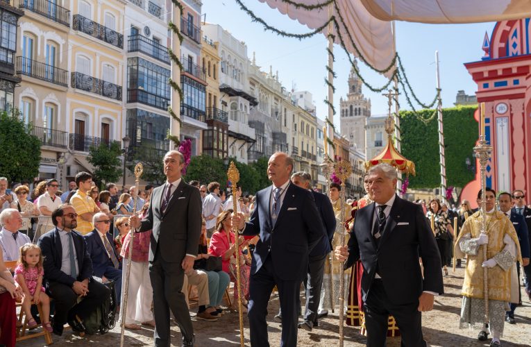 La Hermandad del Gran Poder participa en la procesión del Corpus Christi | Hermandad del Gran Poder