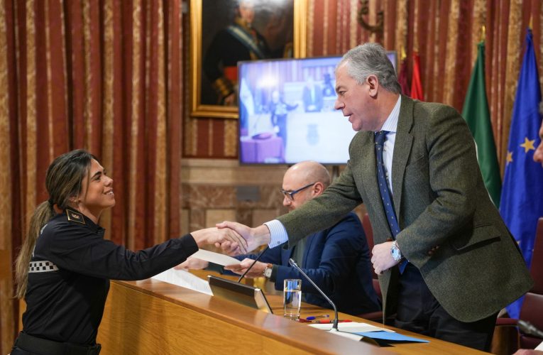 El Gobierno de Sanz hace un refuerzo masivo de la plantilla de la Policía Local de Sevilla con una macro-convocatoria de 150 plazas — Actualidad