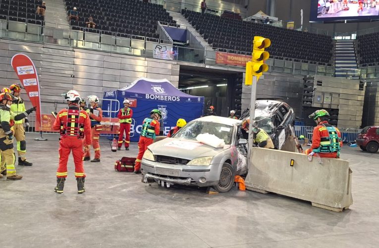 Los bomberos participan en el XX Encuentro Nacional de Rescate en Accidentes de Tráfico y Trauma — Actualidad