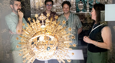 Daniel Diges y Rubén López visitan la Basílica, el camarín de la Santísima Virgen y el Museo-Tesoro de la Hermandad