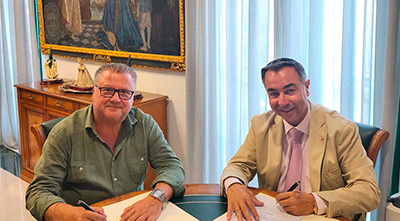 La Hermandad de la Macarena acuerda la realización de una nueva toca de encajes de bolillos para la Santísima Virgen de la Esperanza