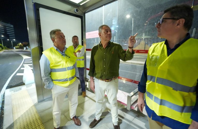 El gobierno de Sanz adjudica el nuevo contrato de mantenimiento y renovación de las marquesinas de Tussam — Actualidad