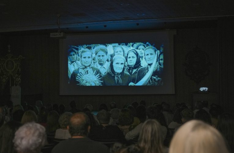 La Hermandad Matriz estrena “Rocío. Toda luz de Ella es Venida”, el relato audiovisual de ocho siglos de devoción