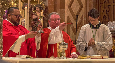 Celebrada la Misa Solemne por la Exaltación de la Santa Cruz en honor al Señor de la Sentencia